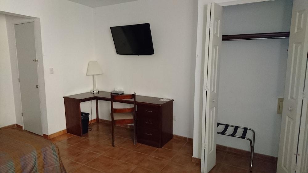 Best Western Сальтильо Экстерьер фото