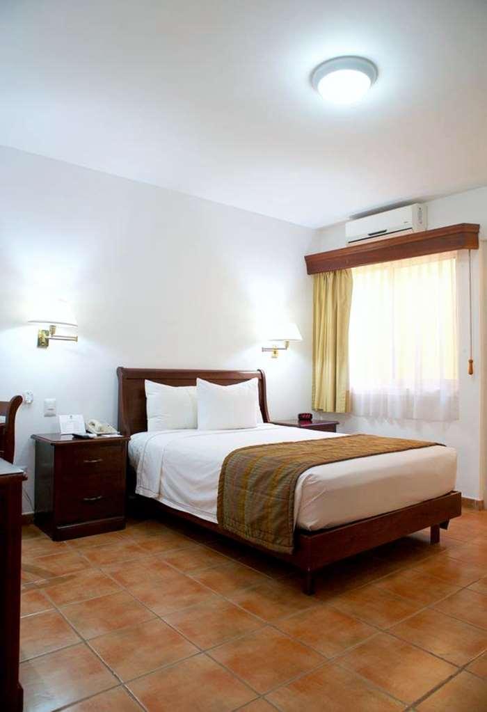 Best Western Сальтильо Номер фото